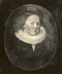 105558 Portret van Swana van Ledenberg, echtgenote van Adam van Lokhorst, heer van Zuylen. Borstbeeld rechts, in ovaal.